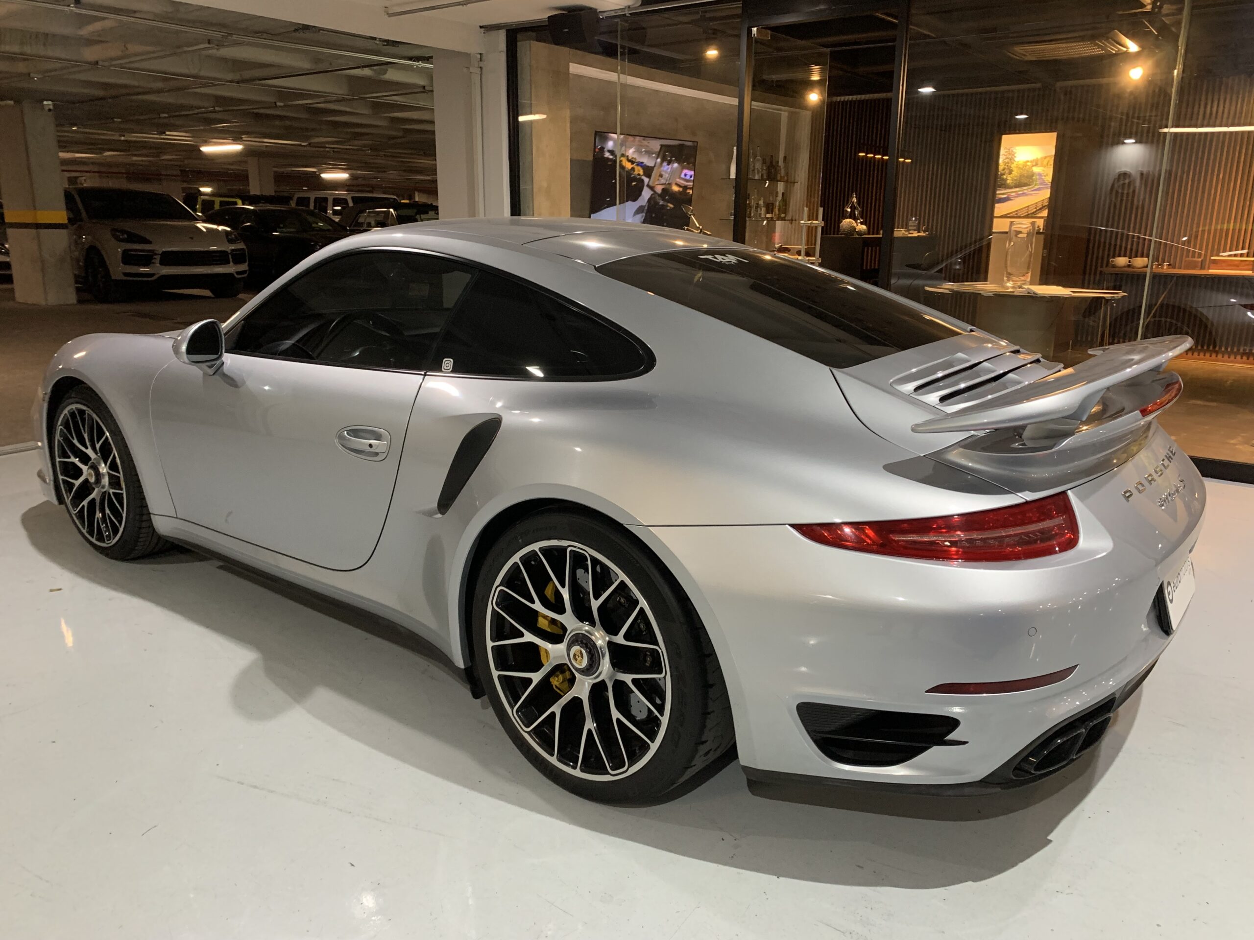 Porsche Turbo S 2016