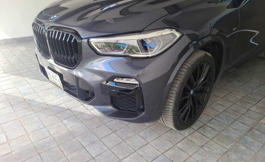 BMW X5 M 50i 2021