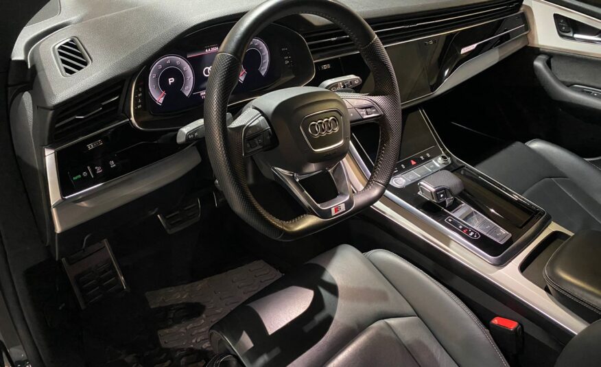 Audi Q8 Sline 2020