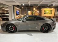 Porsche Carrera 4 GTS 2024