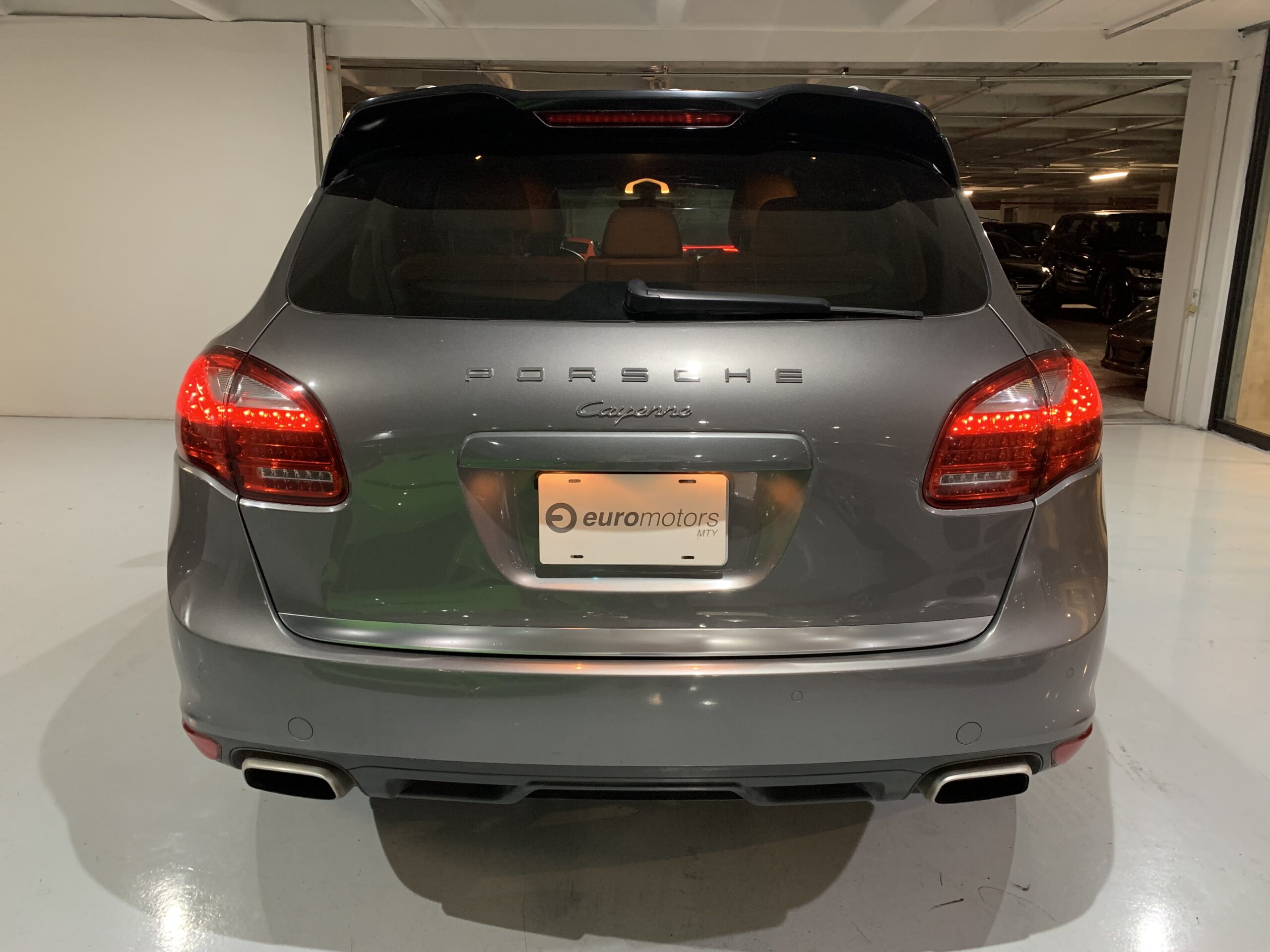 Porsche Cayenne 2014