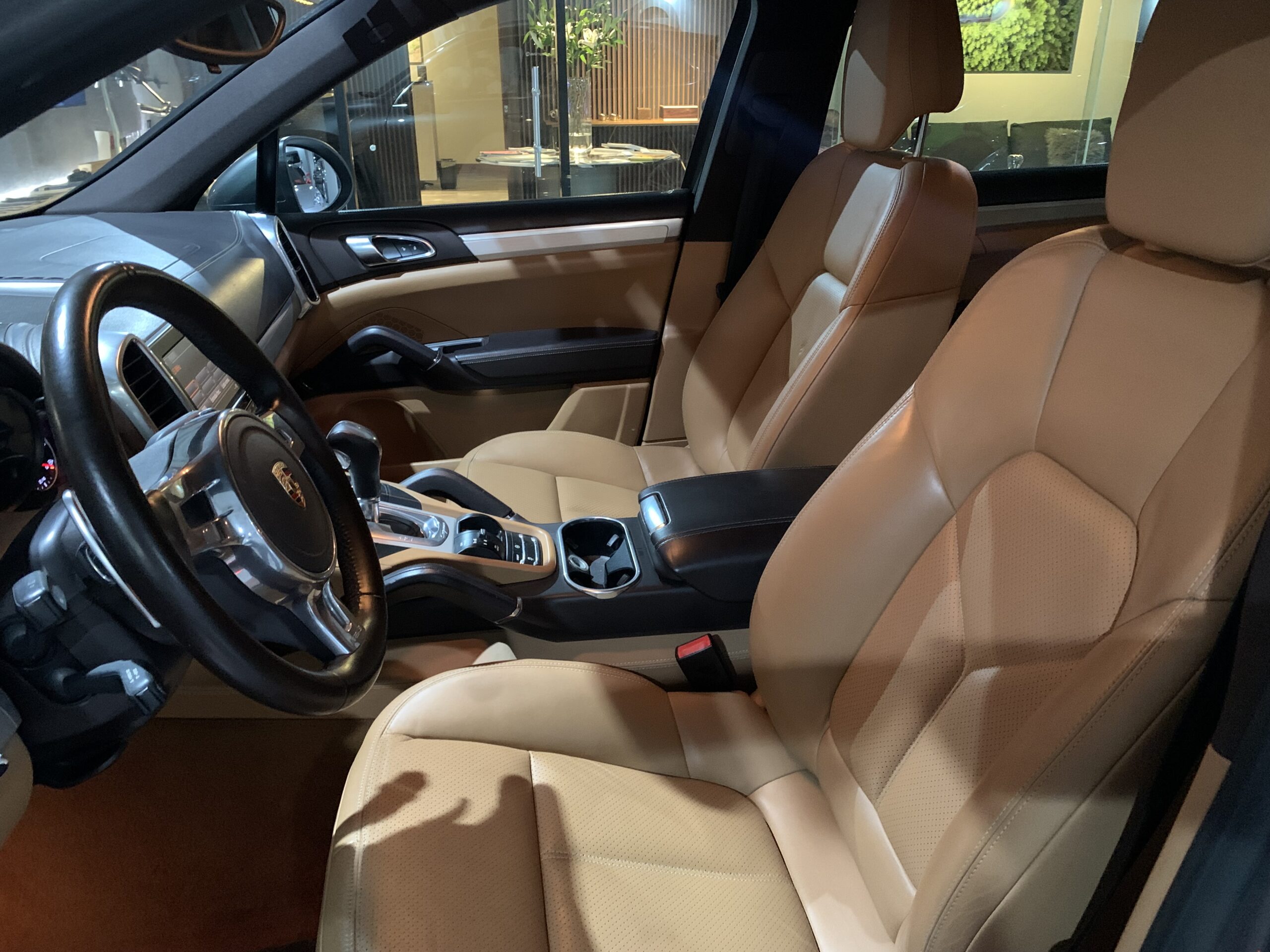 Porsche Cayenne 2014