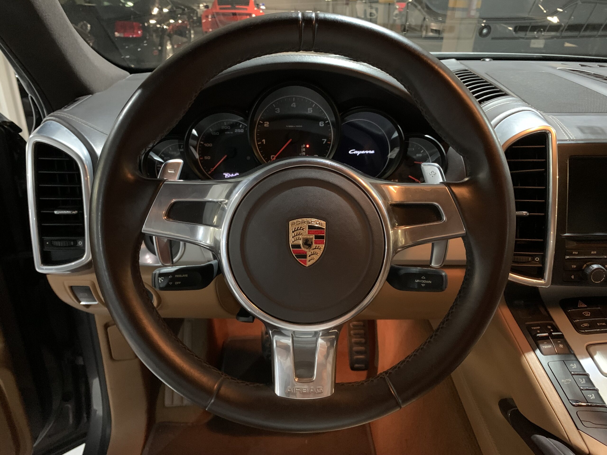 Porsche Cayenne 2014