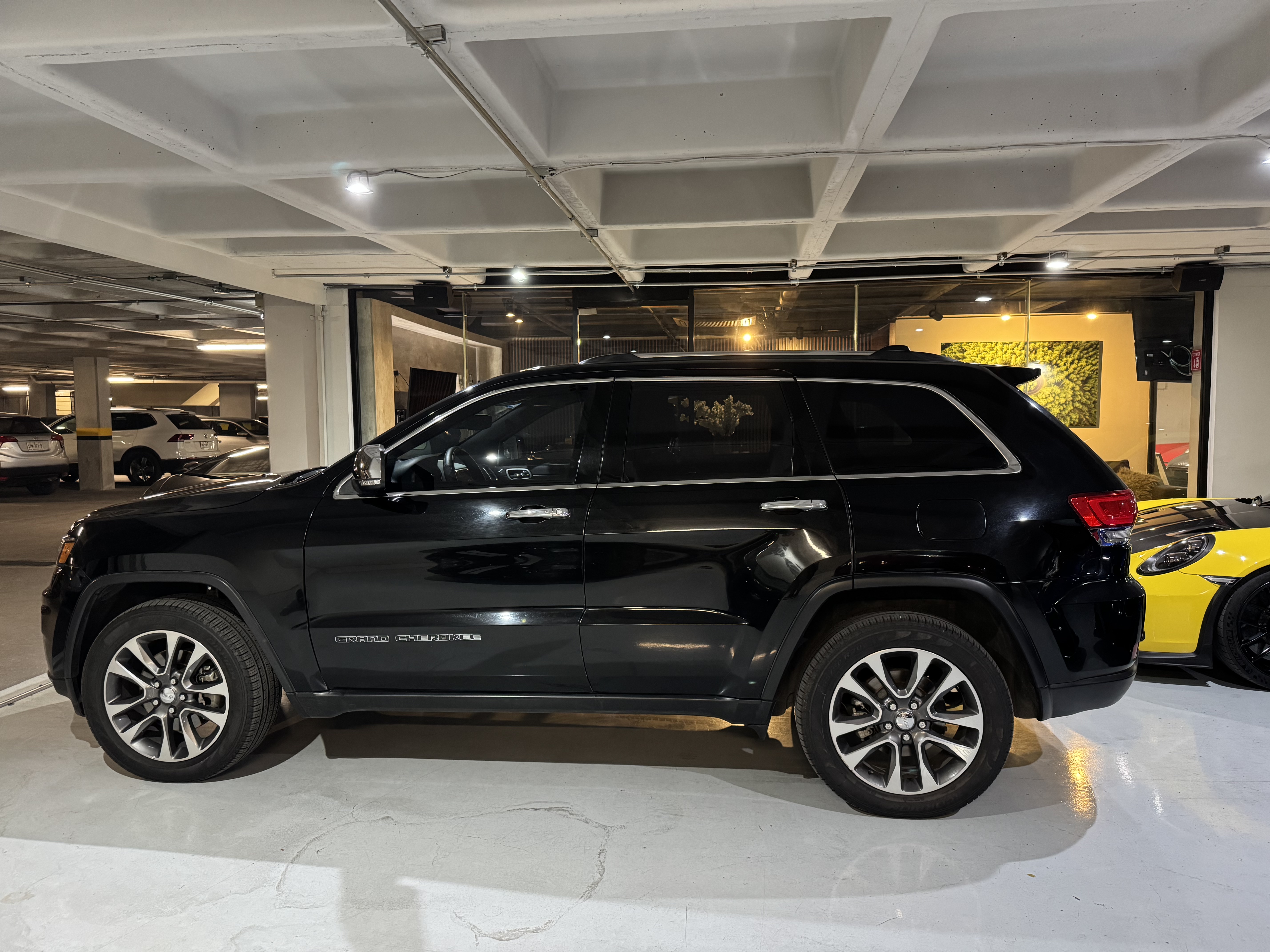 JEEP CHEROKEE 2018  BLINDADA
