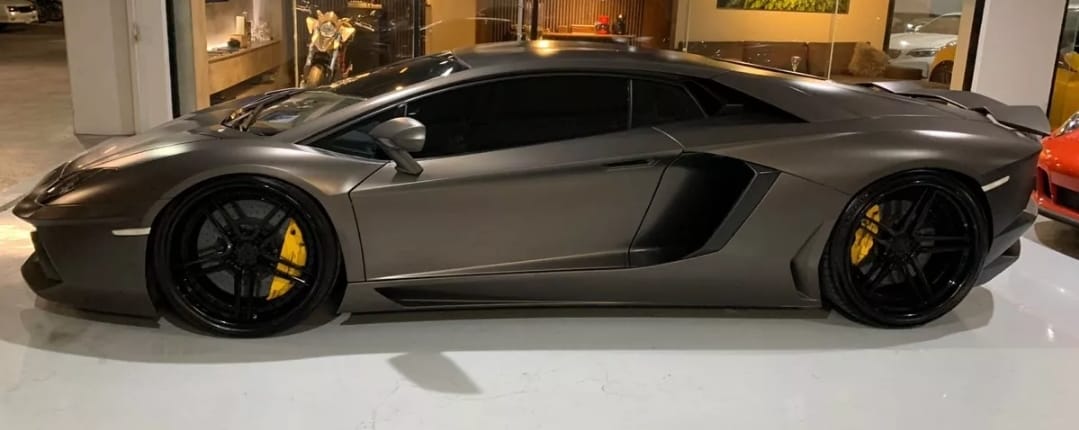 Lamborghini Aventador 2015
