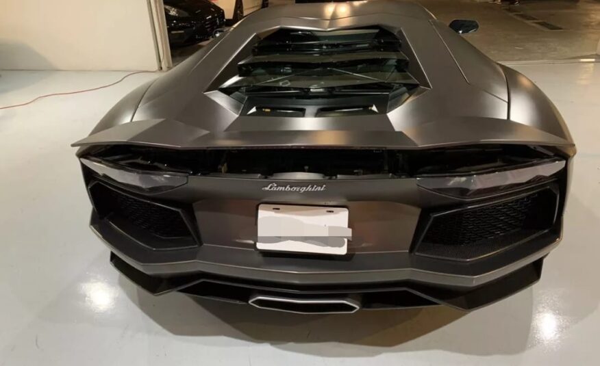 Lamborghini Aventador 2015