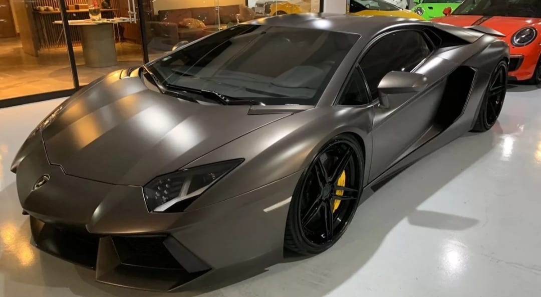 Lamborghini Aventador 2015