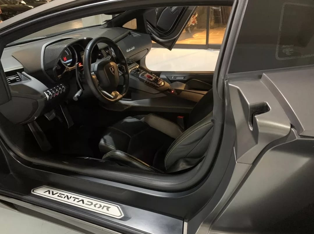 Lamborghini Aventador 2015