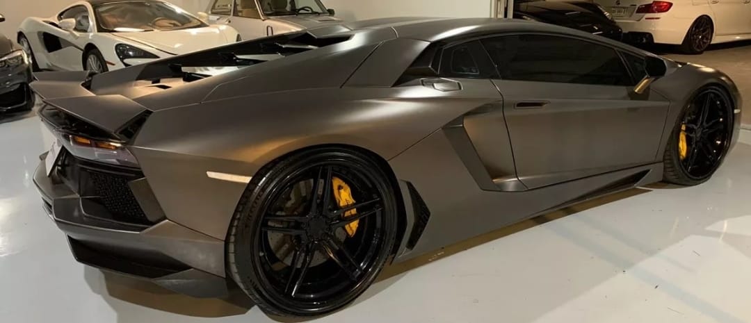 Lamborghini Aventador 2015