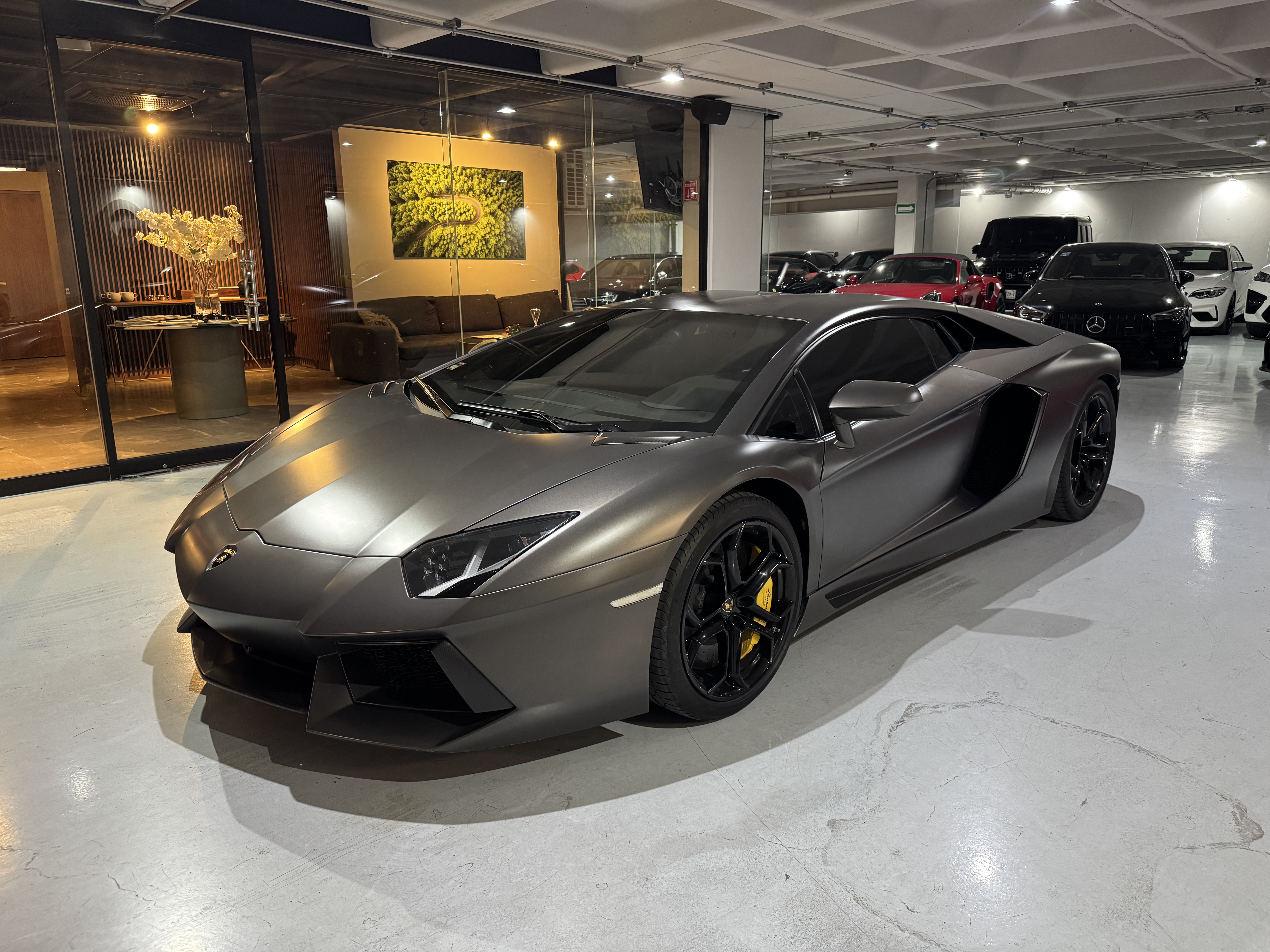 Lamborghini Aventador 2015