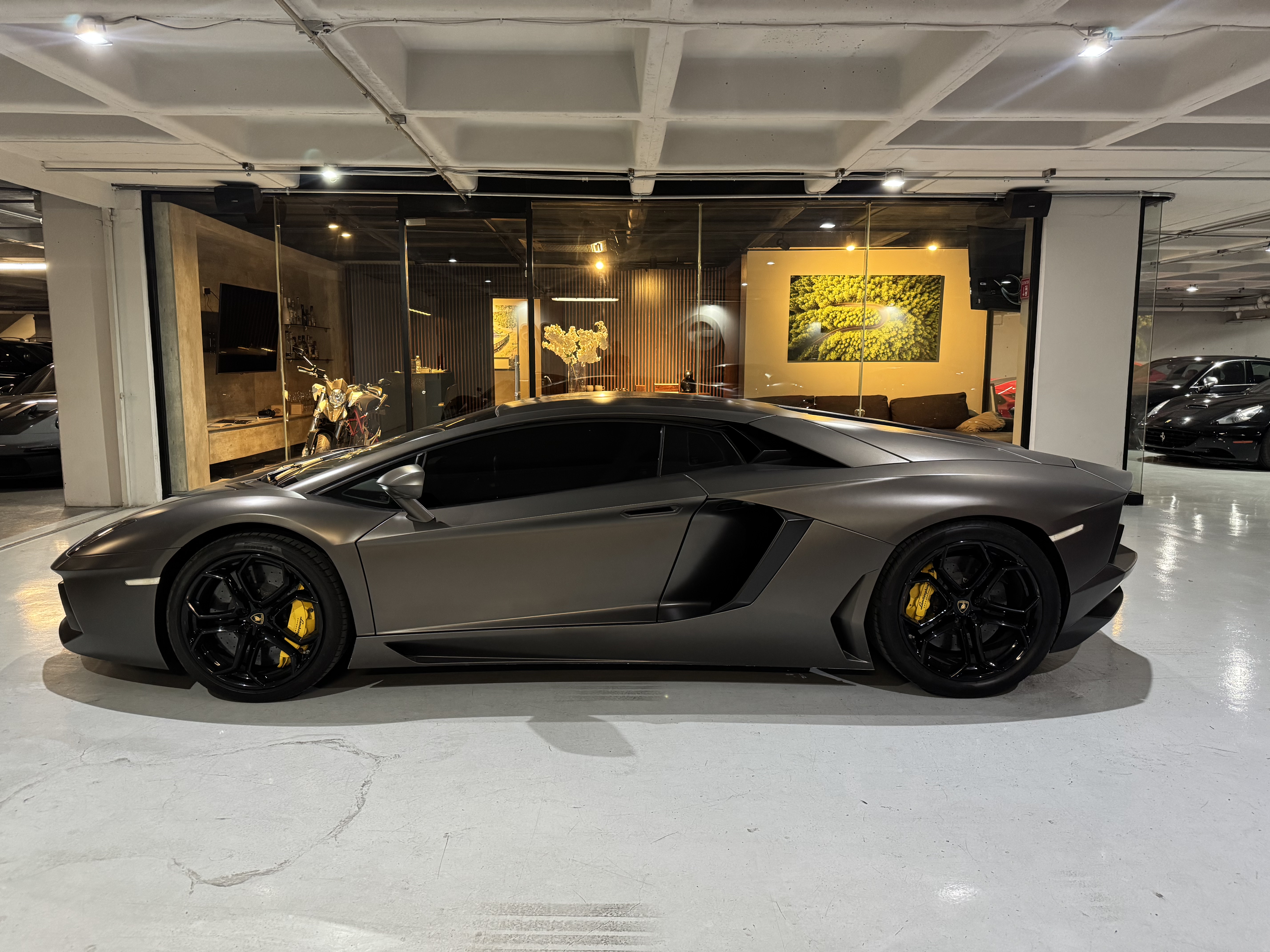 Lamborghini Aventador 2015