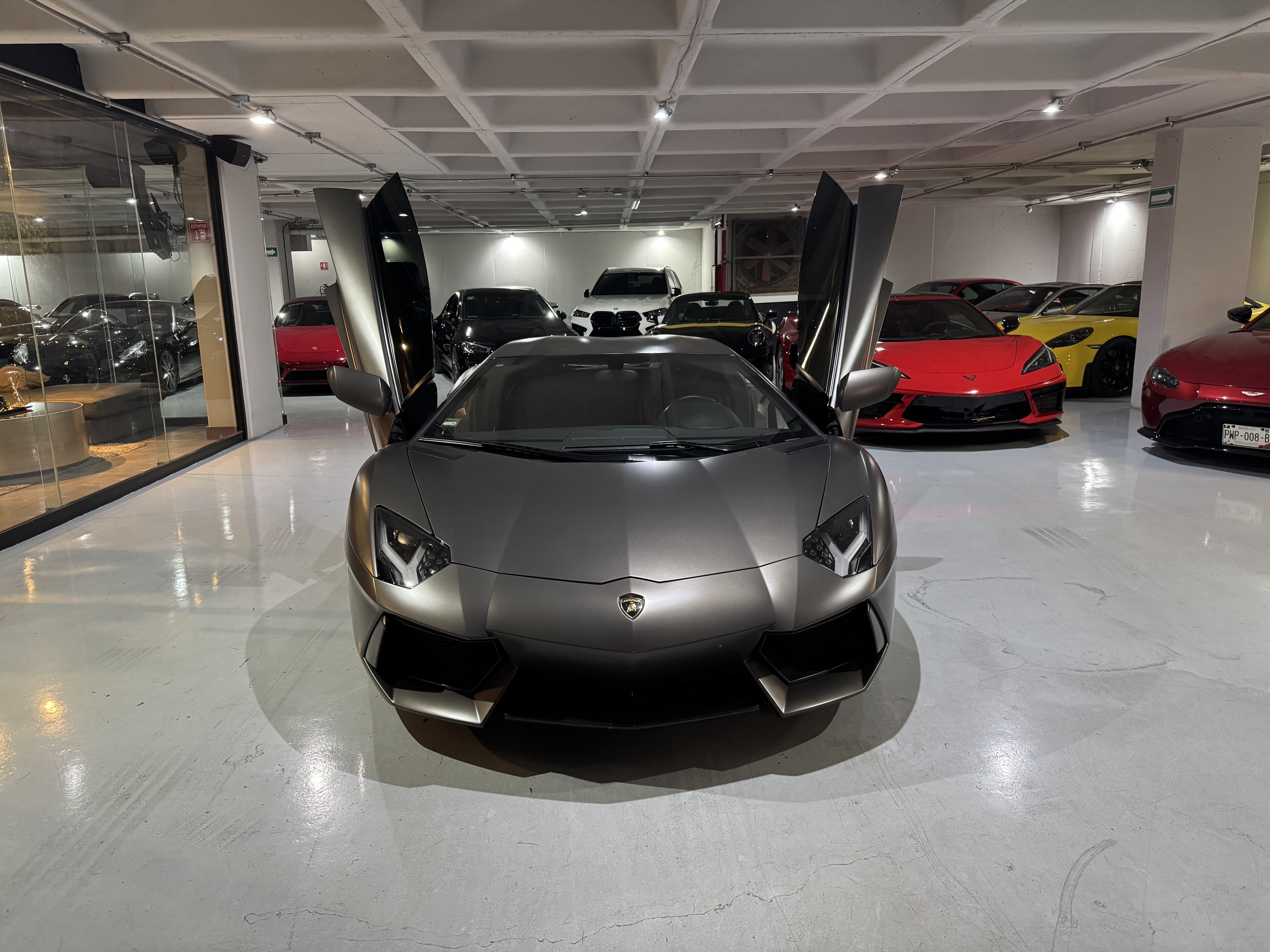 Lamborghini Aventador 2015