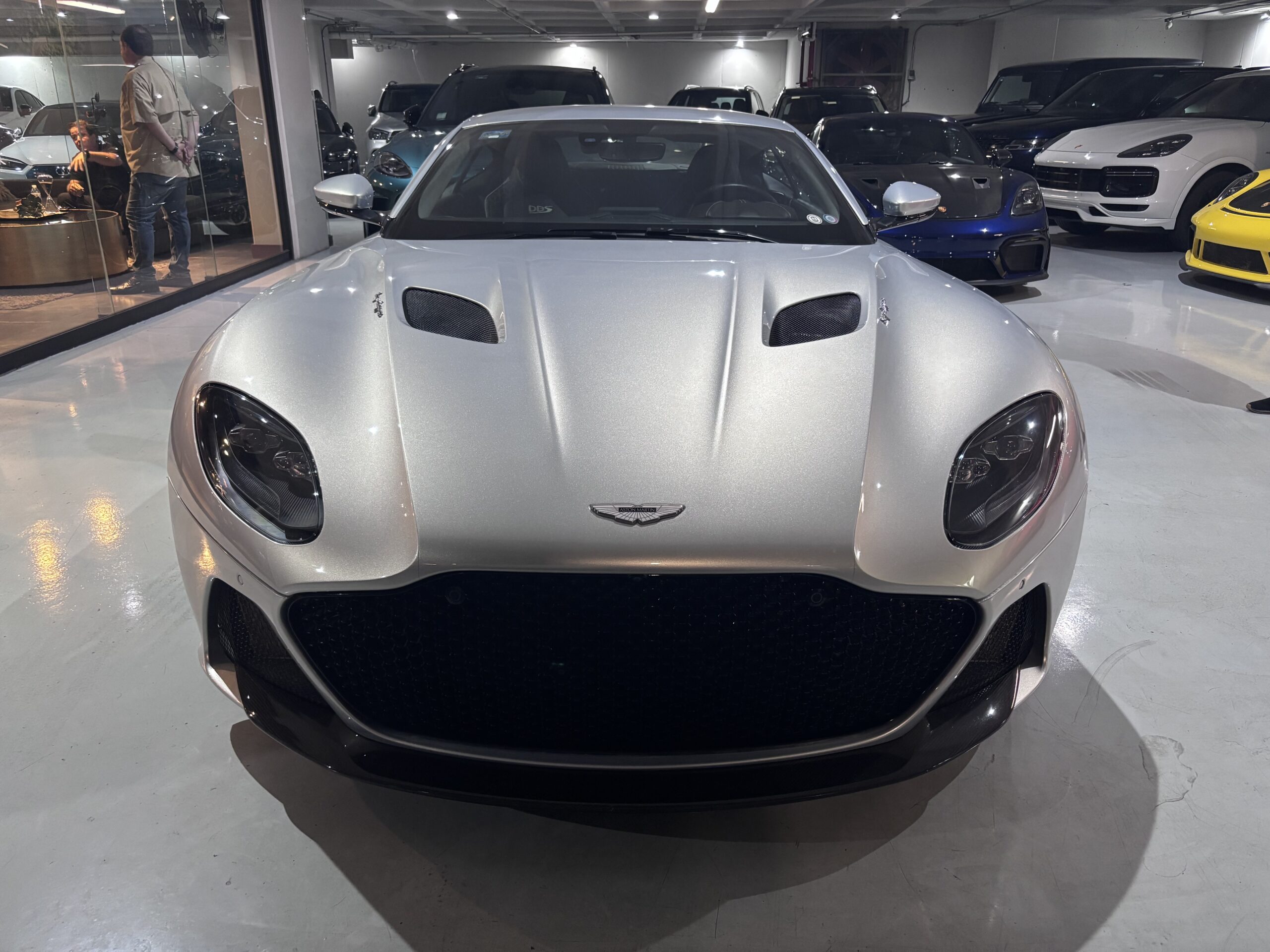 ASTON MARTIN DBS SUPPERLEGGERA 2019