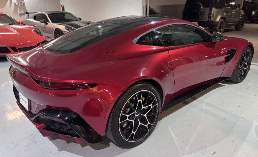 ASTON MARTIN VANTAGE 2019