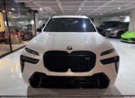 BMW X7 M60 2023