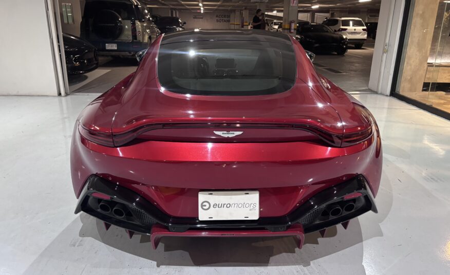ASTON MARTIN VANTAGE 2019