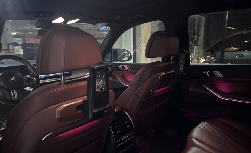 BMW X7 M60 2023