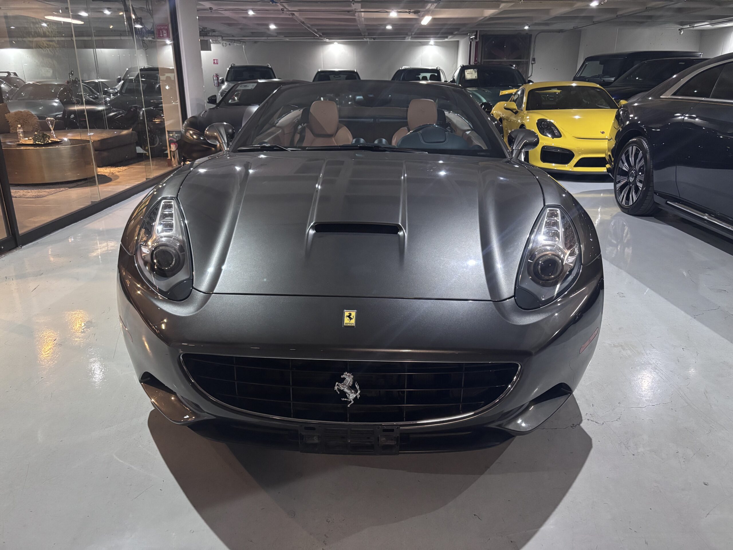 FERRARI CALIFORNIA 2010