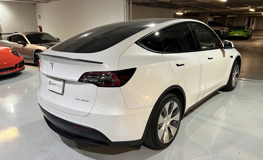 TESLA MODEL Y 2022  LONG RANGE