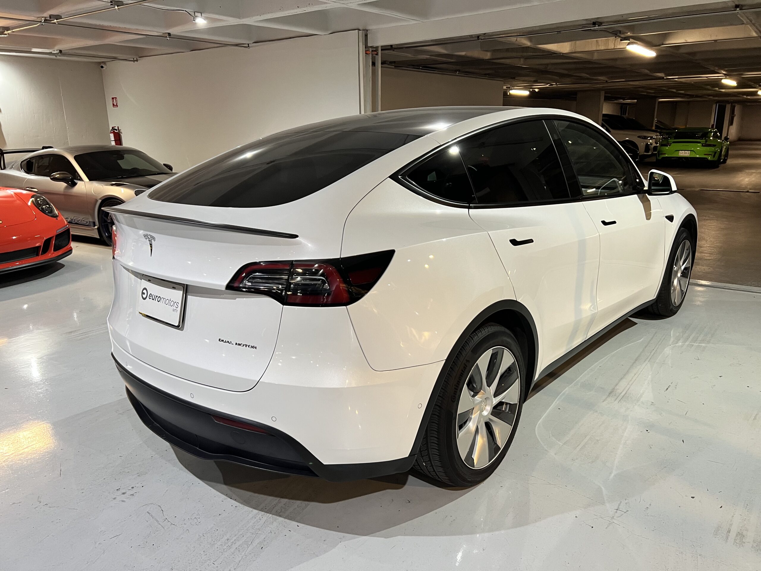 TESLA MODEL Y 2022 LONG RANGE