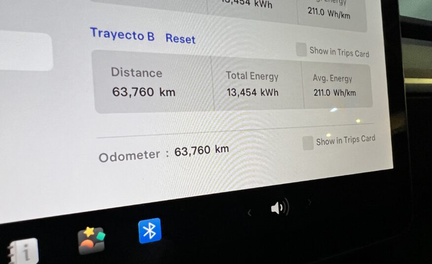 TESLA MODEL Y 2022  LONG RANGE