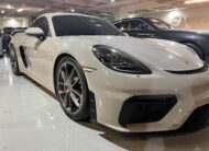 PORSCHE GT4 2021