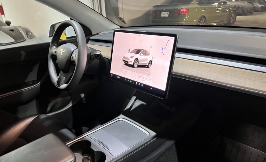 TESLA MODEL Y 2022  LONG RANGE