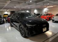 Audi Q8 S-Line 2021