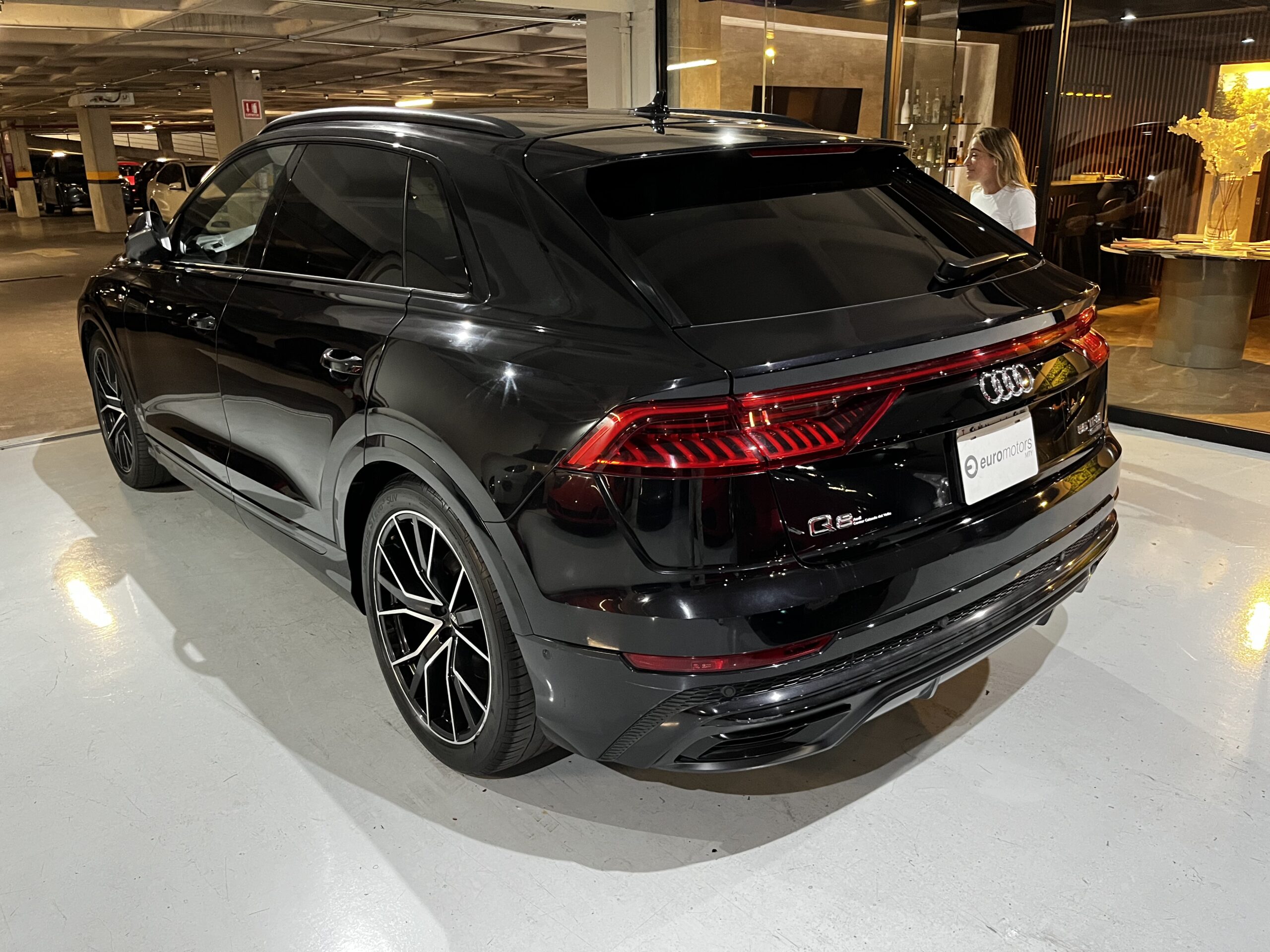 Audi Q8 S-Line 2021
