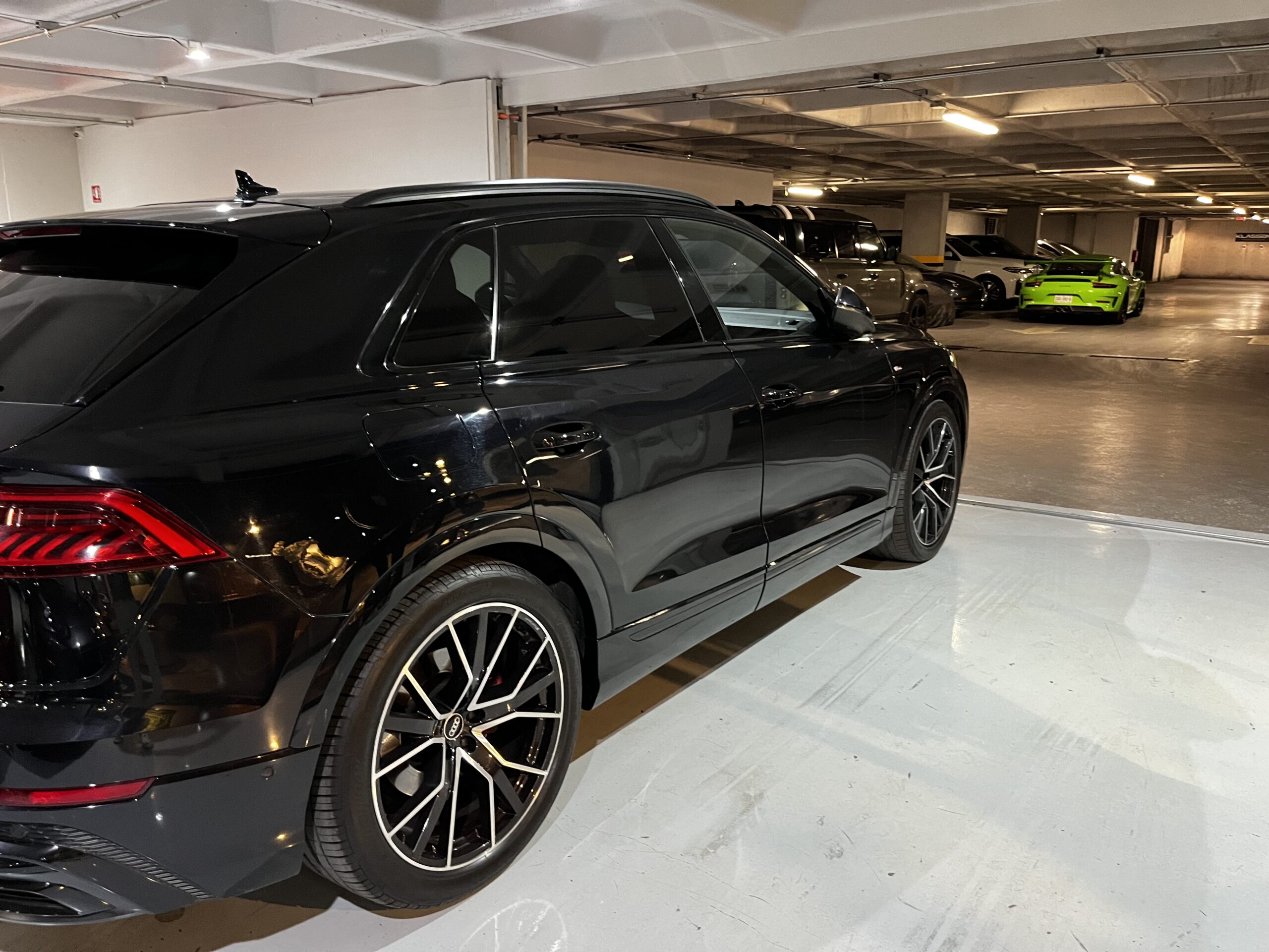 Audi Q8 S-Line 2021
