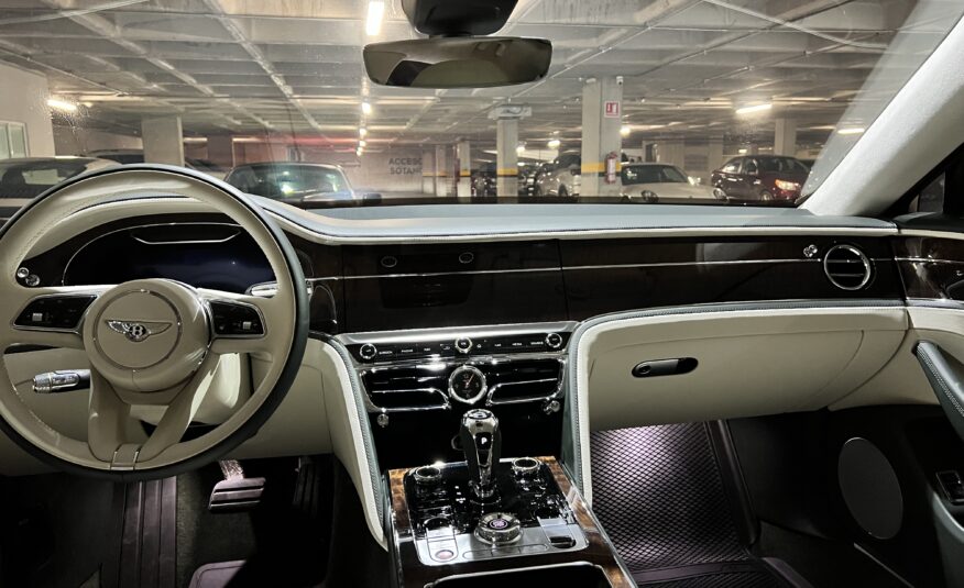 Bentley Flying Spur 2022