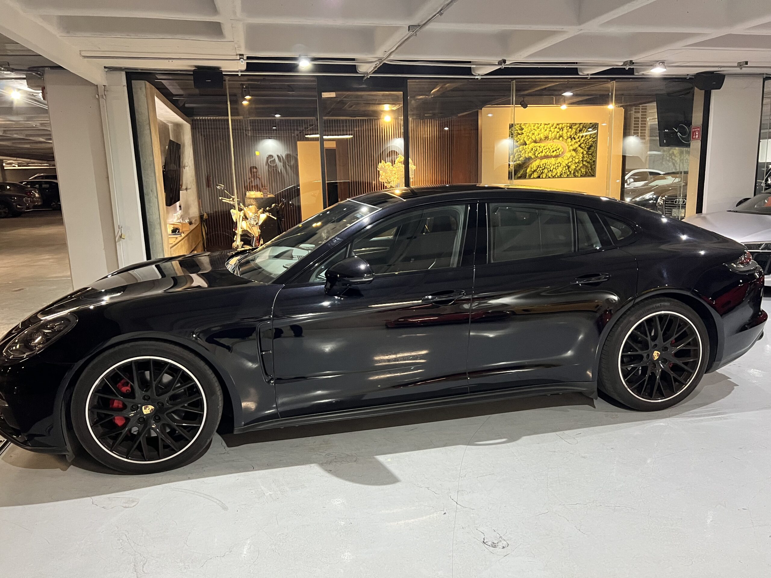 2017 Porsche Panamera 4s