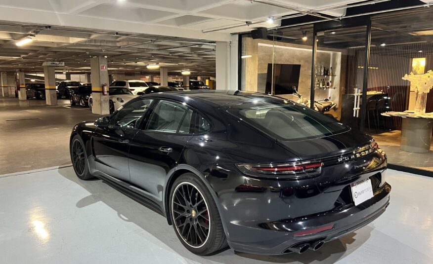 2017 Porsche Panamera 4s