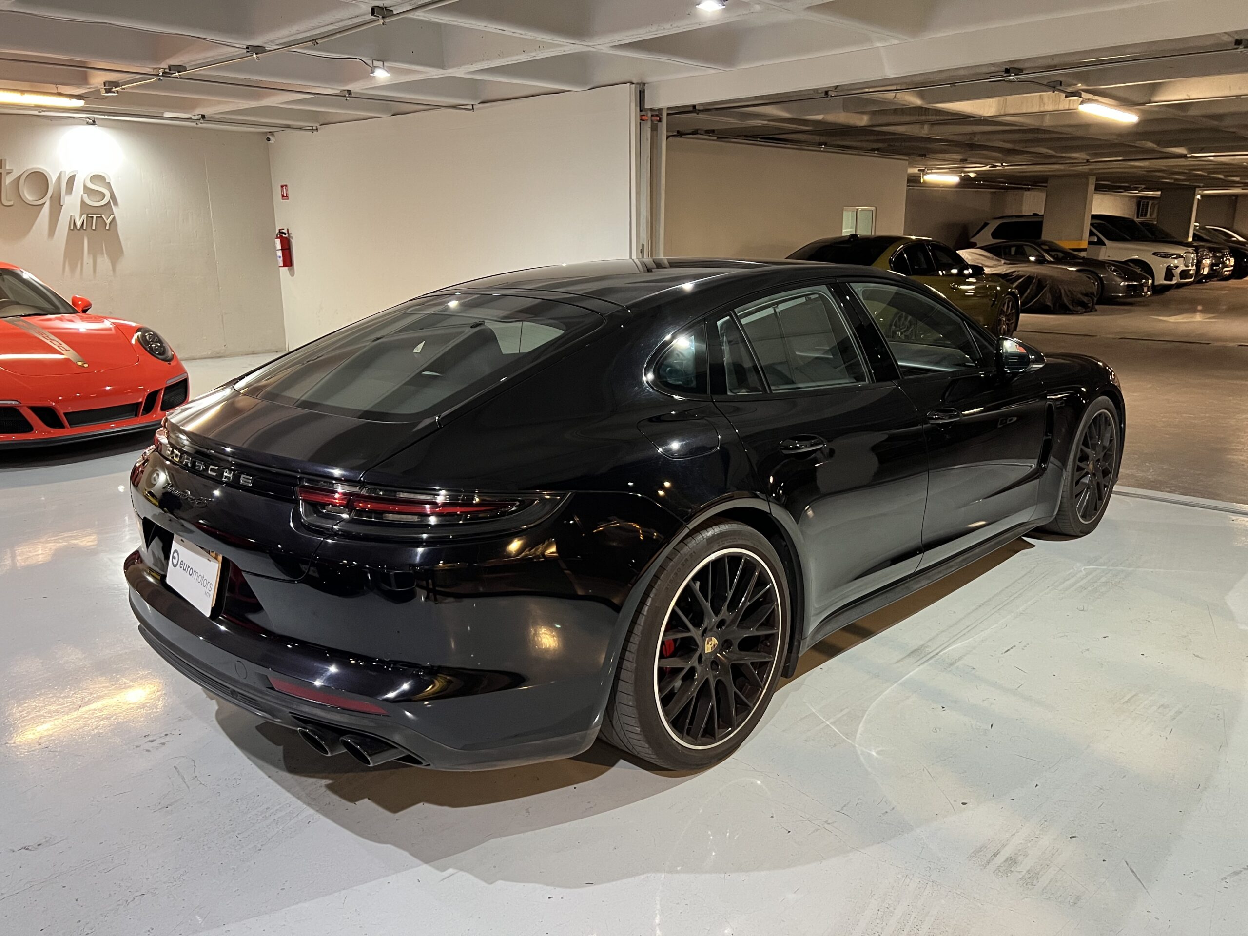 2017 Porsche Panamera 4s