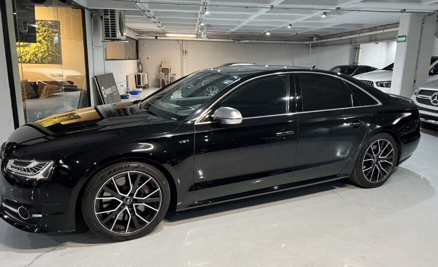 Audi S8 2016