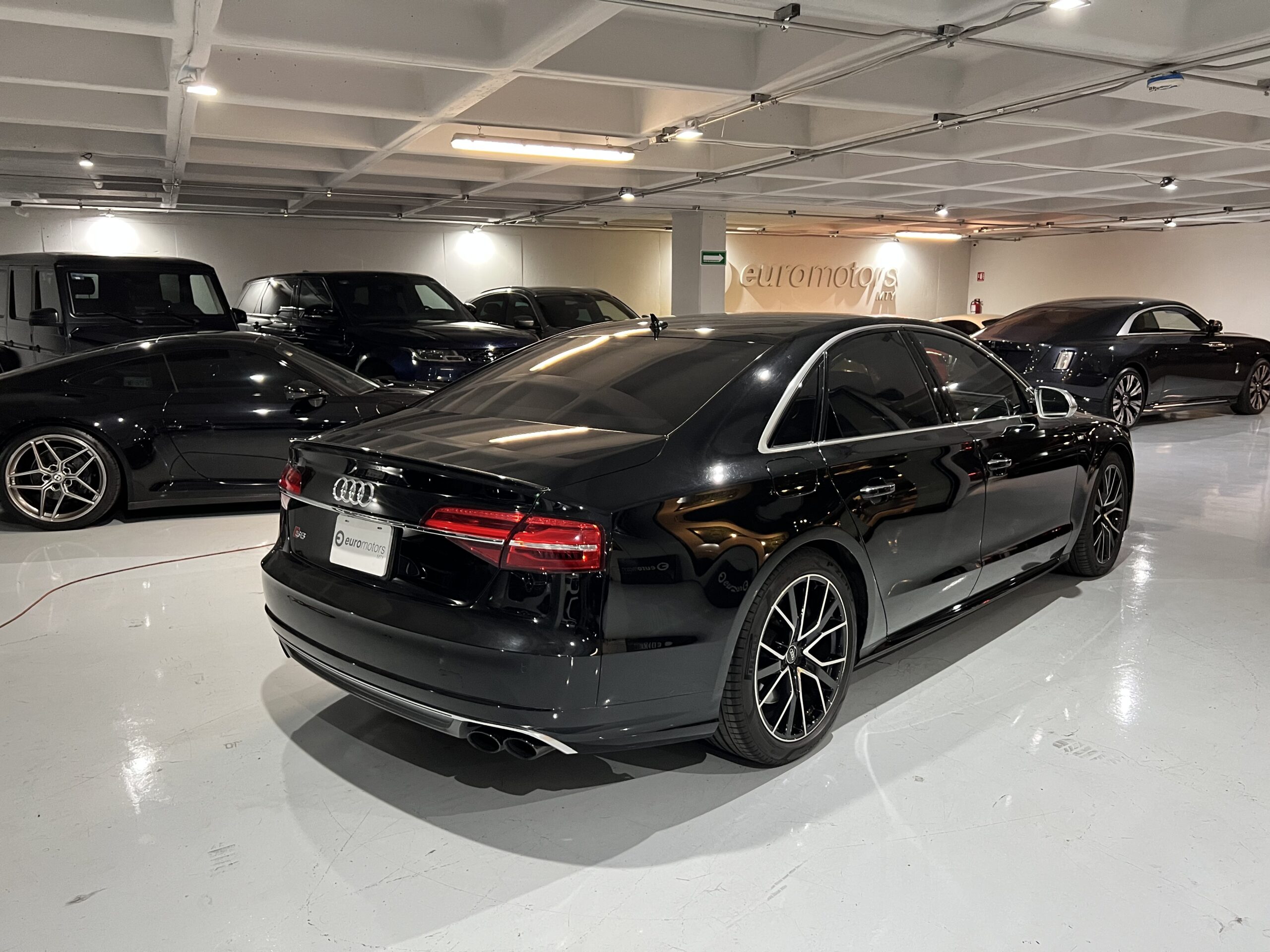 Audi S8 2016