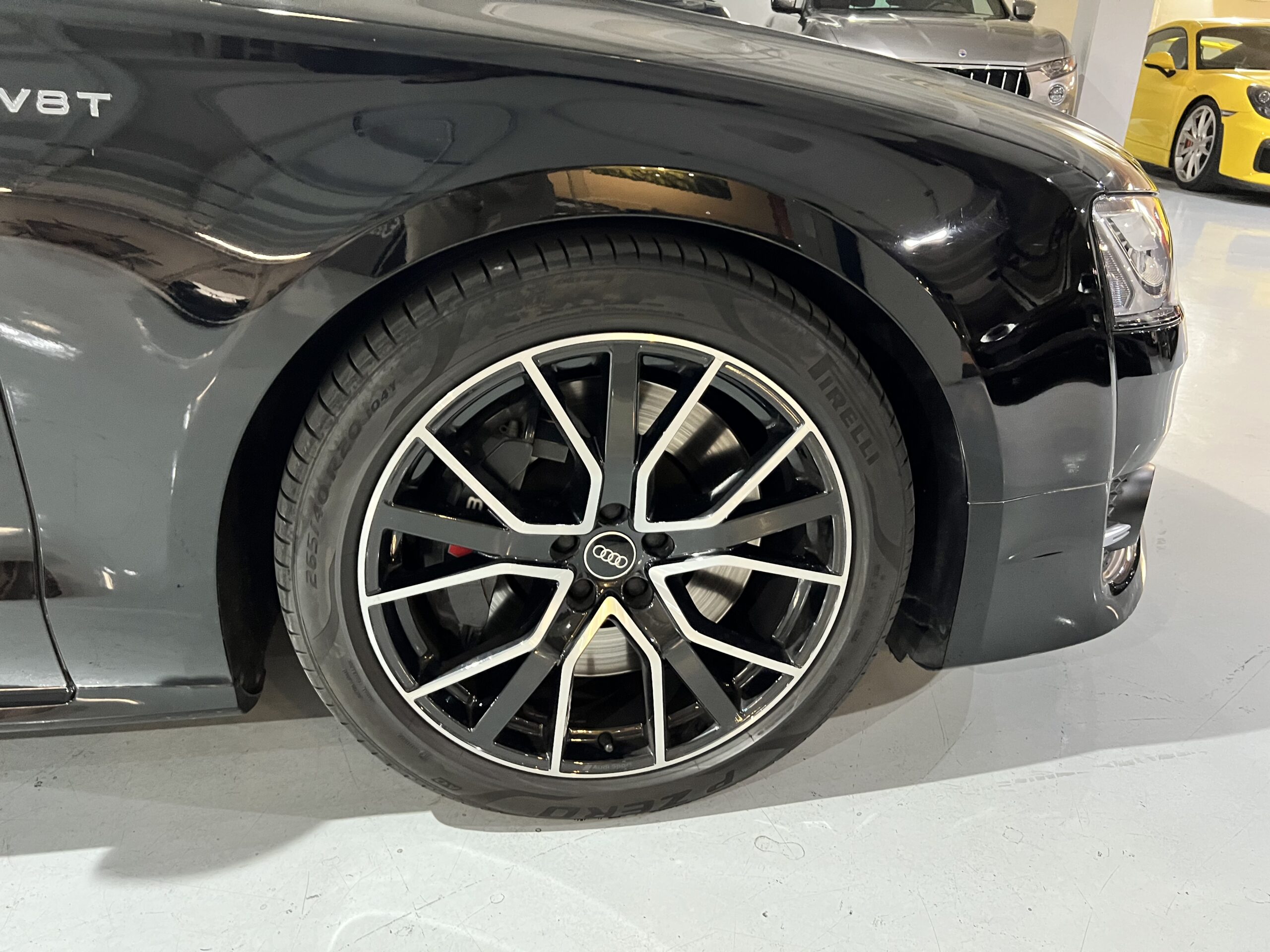 Audi S8 2016