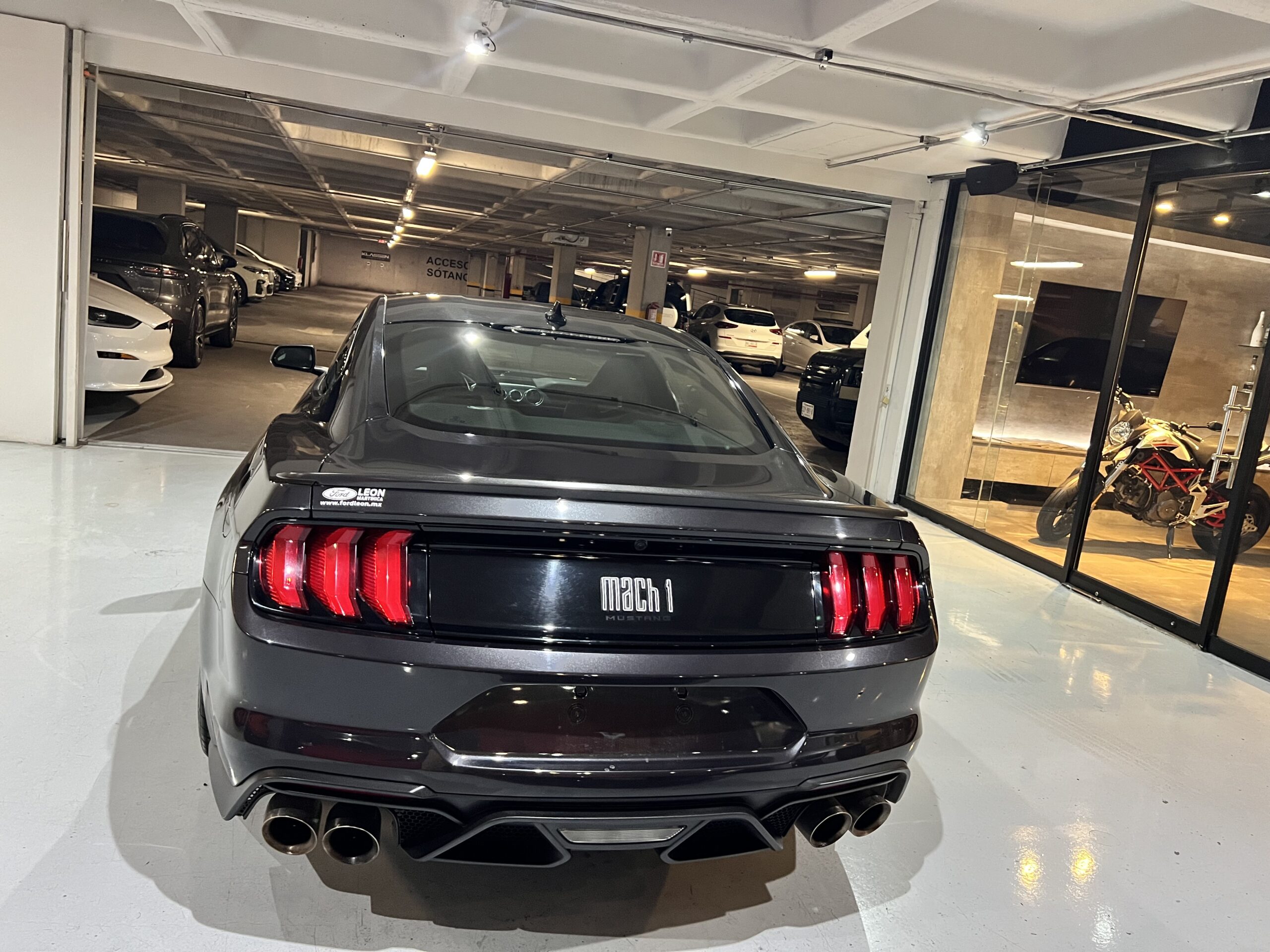 2022 Ford Mustang Mach 1