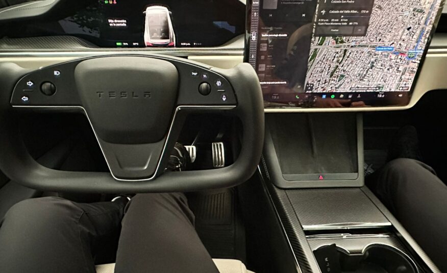 Tesla Model X 2023