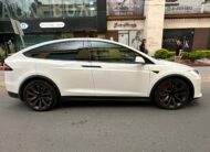 Tesla Model X 2023