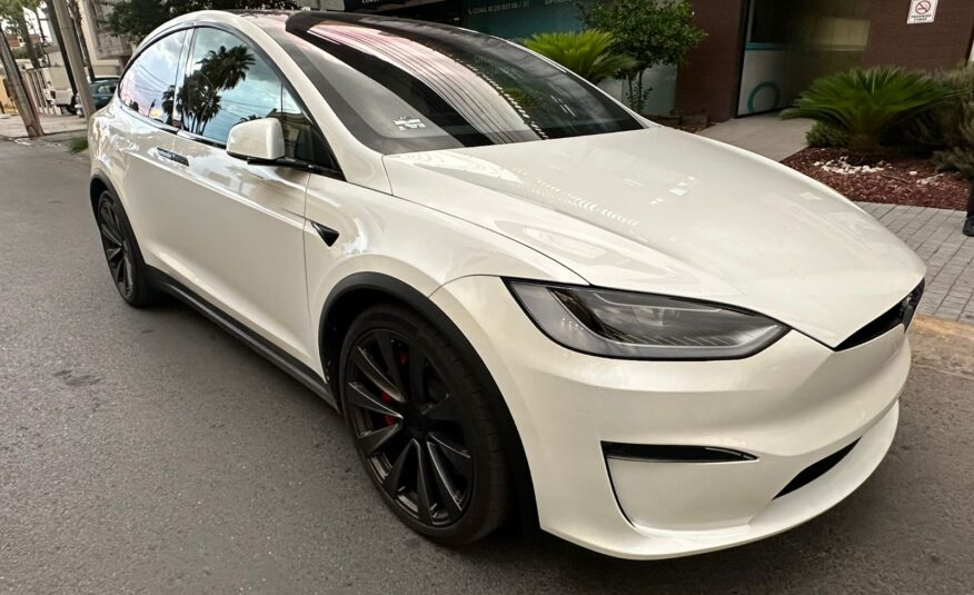 Tesla Model X 2023