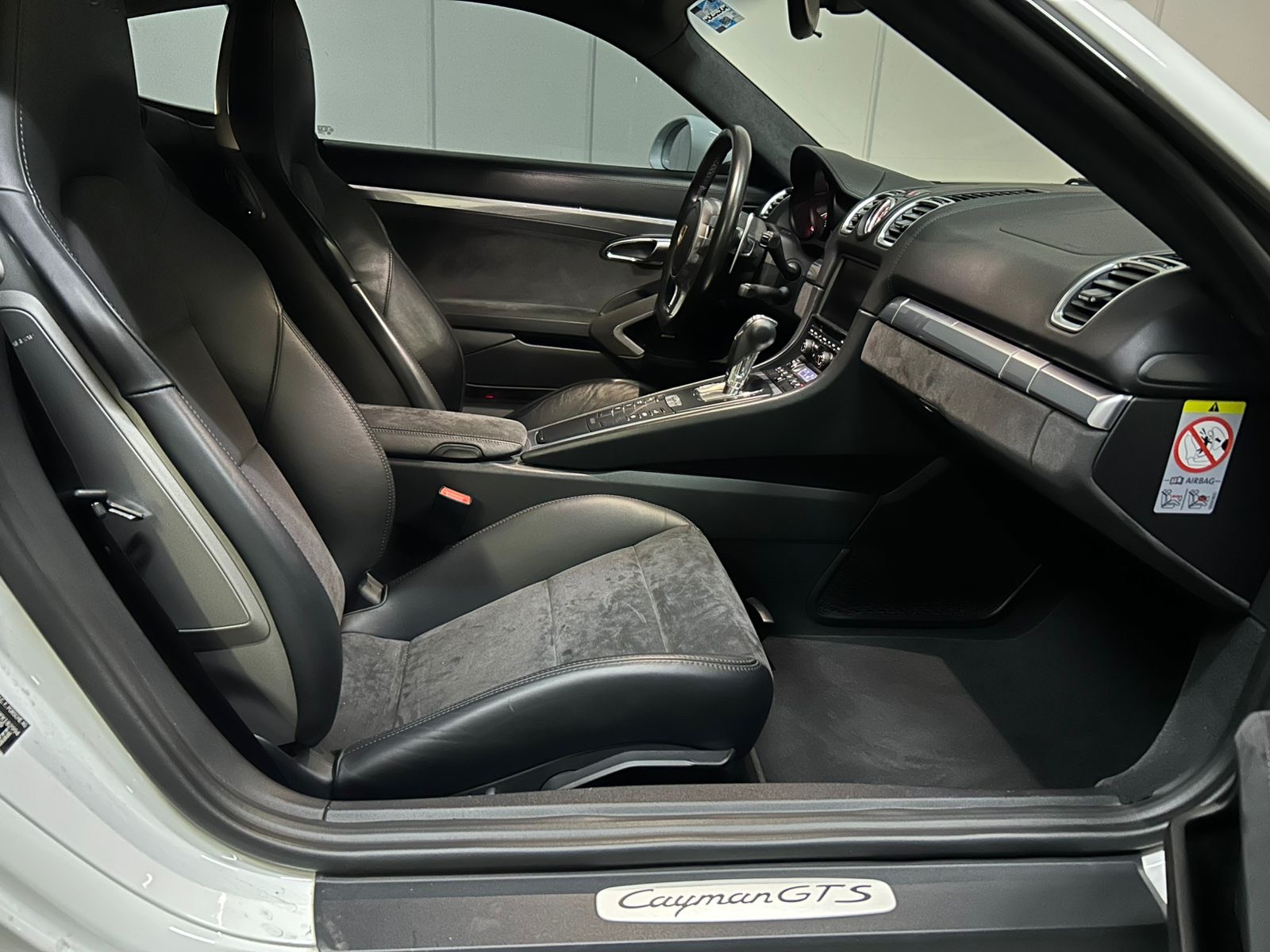 Porsche Cayman GTS 2015