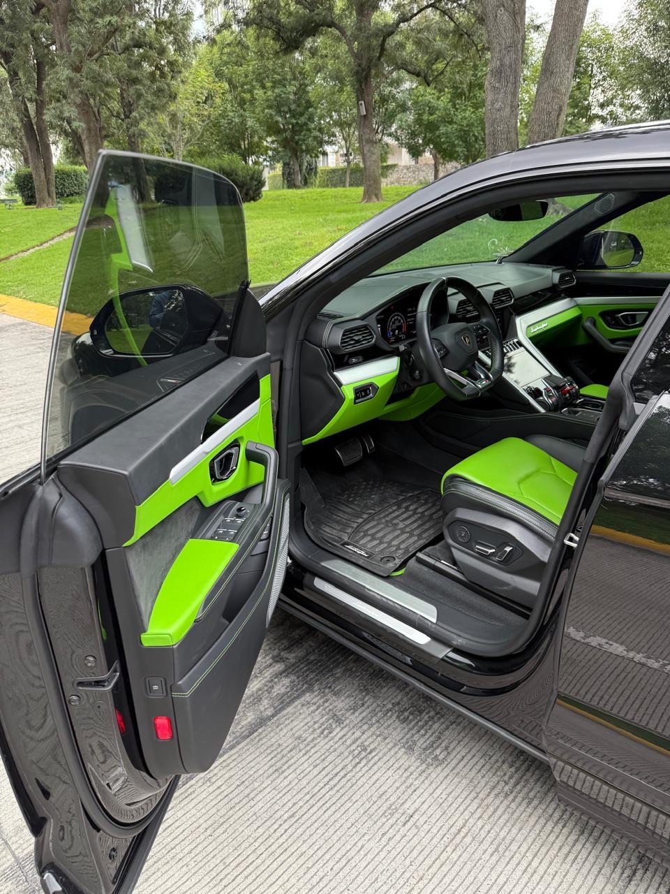 Lamborghini Urus 2019