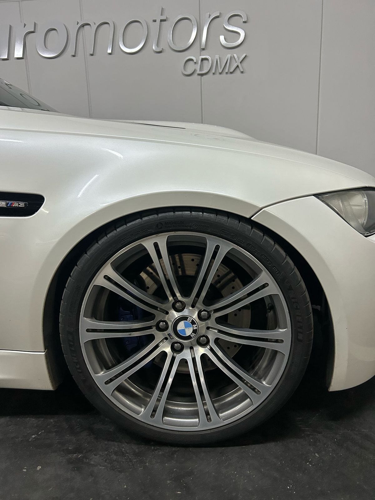 BMW M3 2009