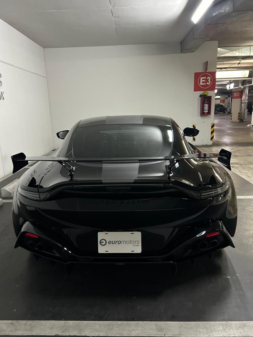 Aston Martin Vantage F1 2024