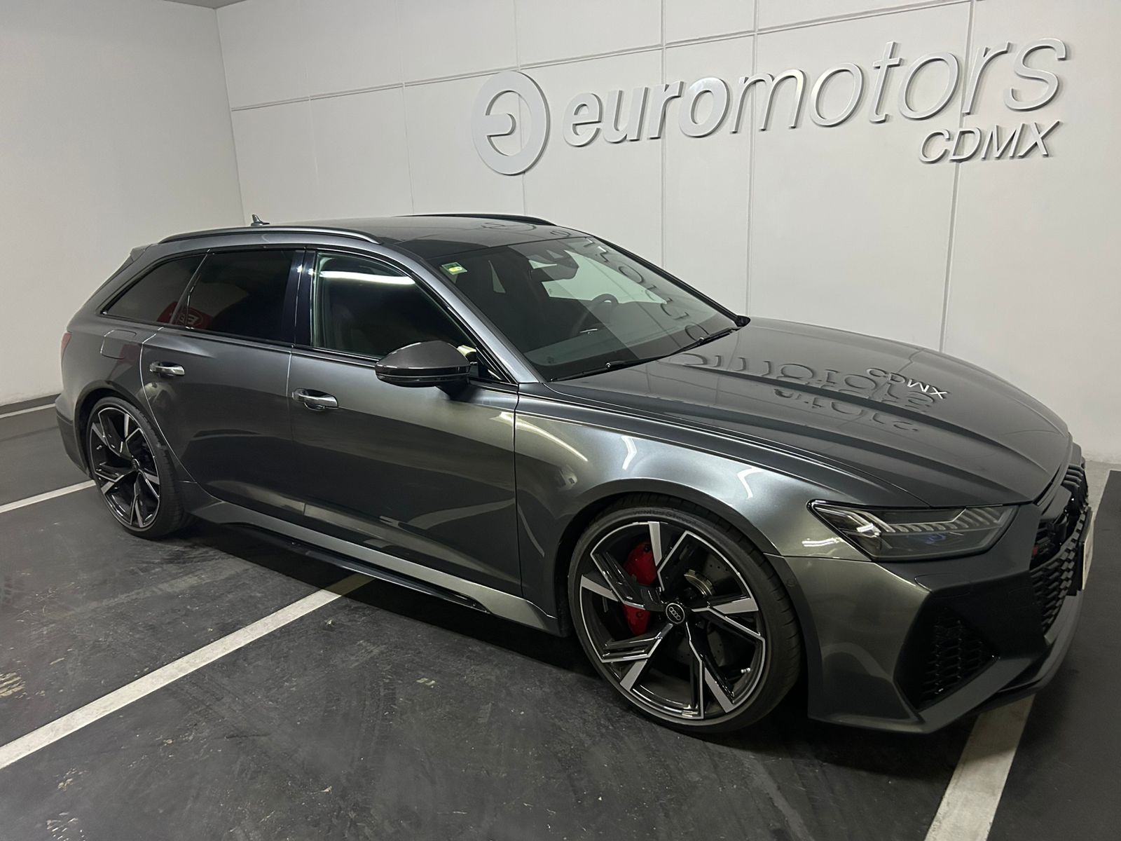 Audi RS 6 Performance 2025