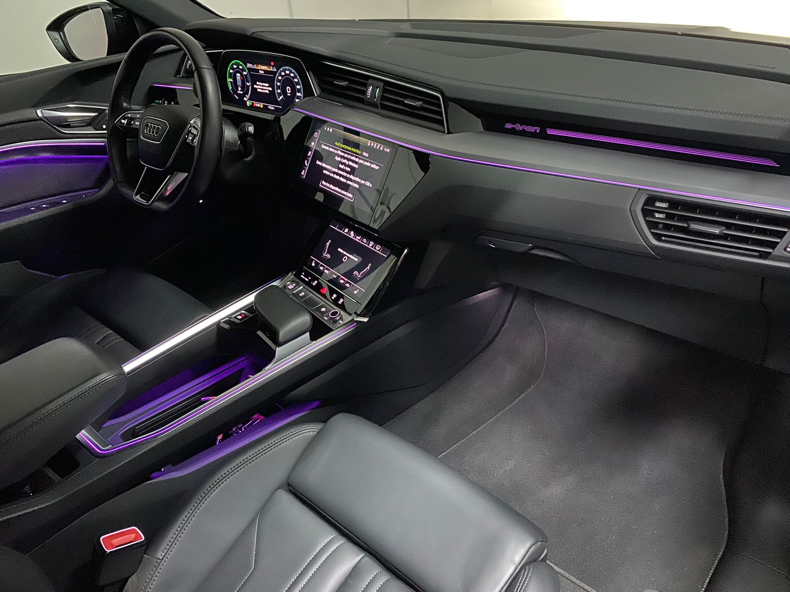 Audi E-tron 55 Advanced E-Quattro 2020