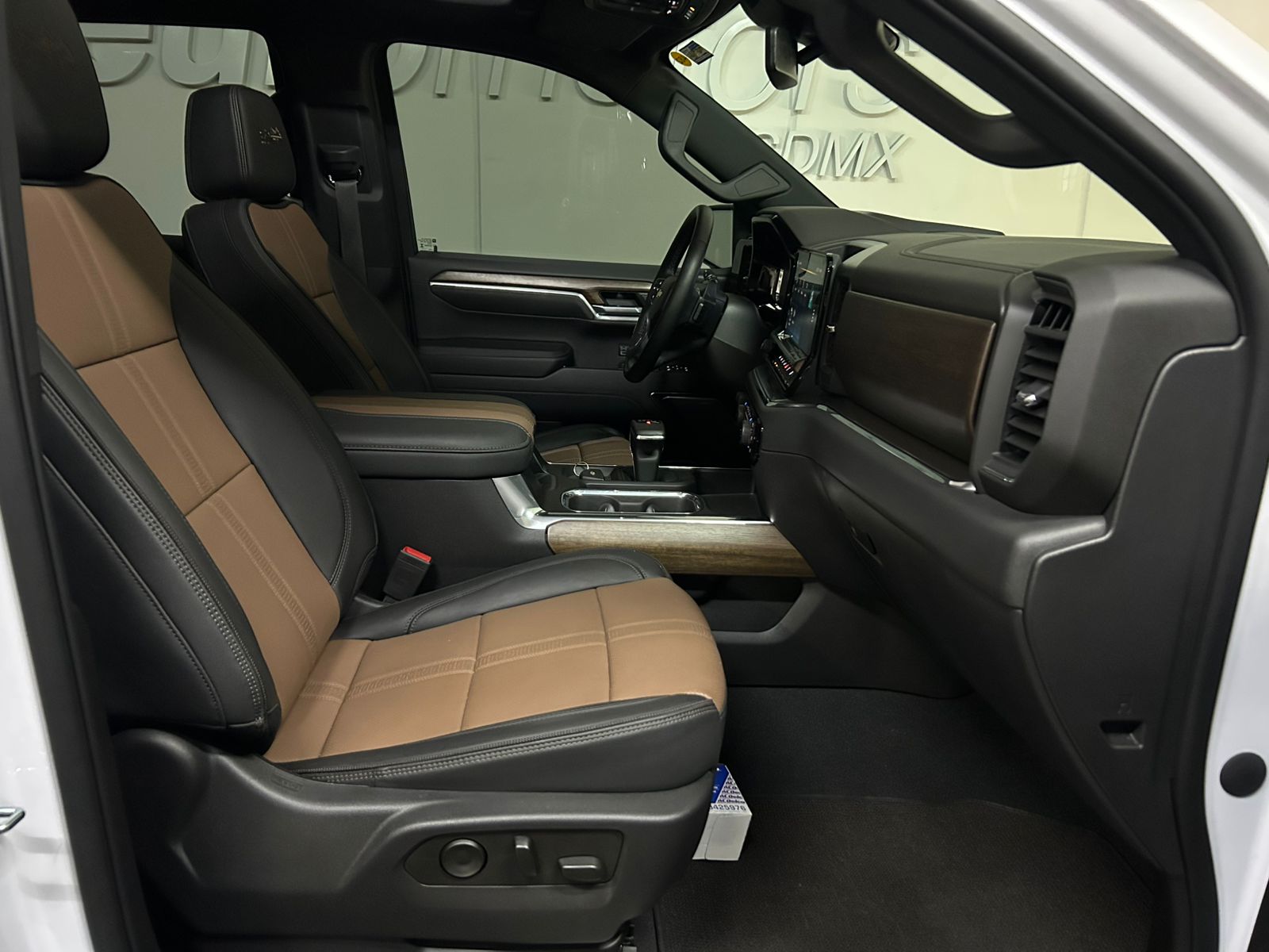 Chevrolet Cheyenne High Vountry 2023