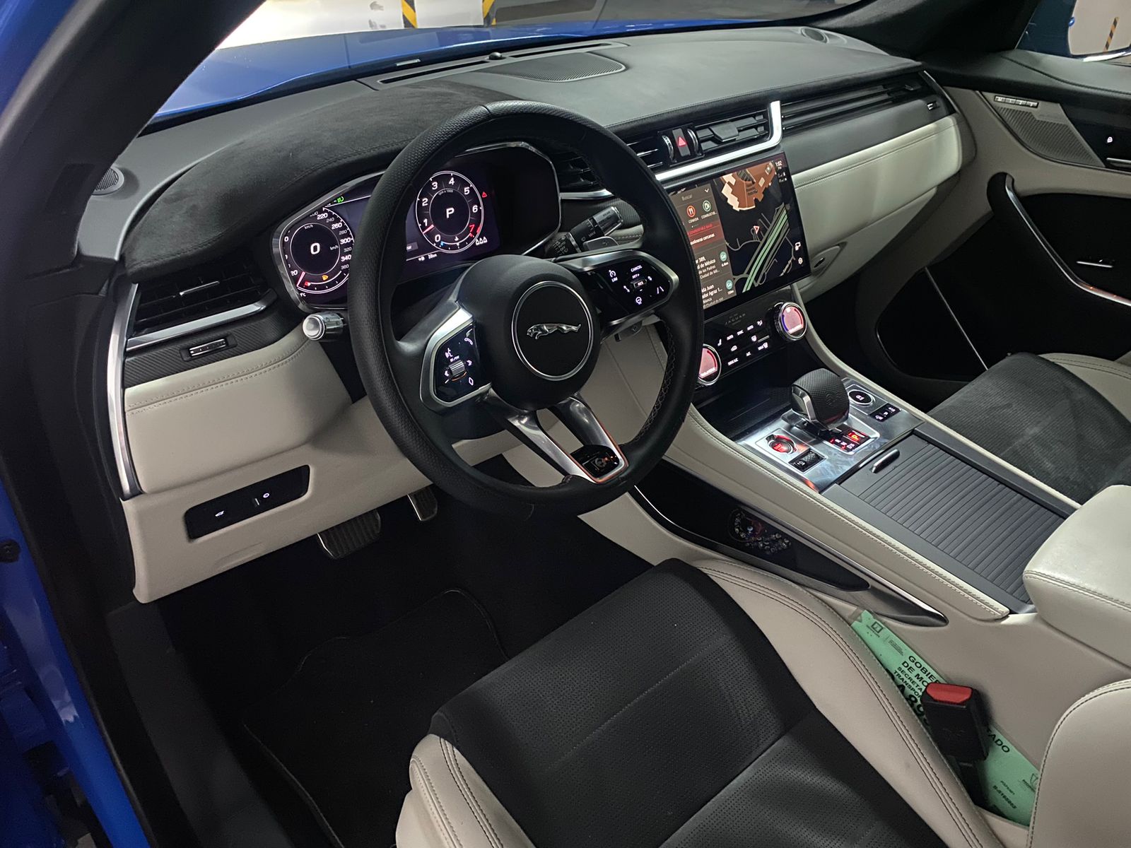 Jaguar F-Pace SVR 2021