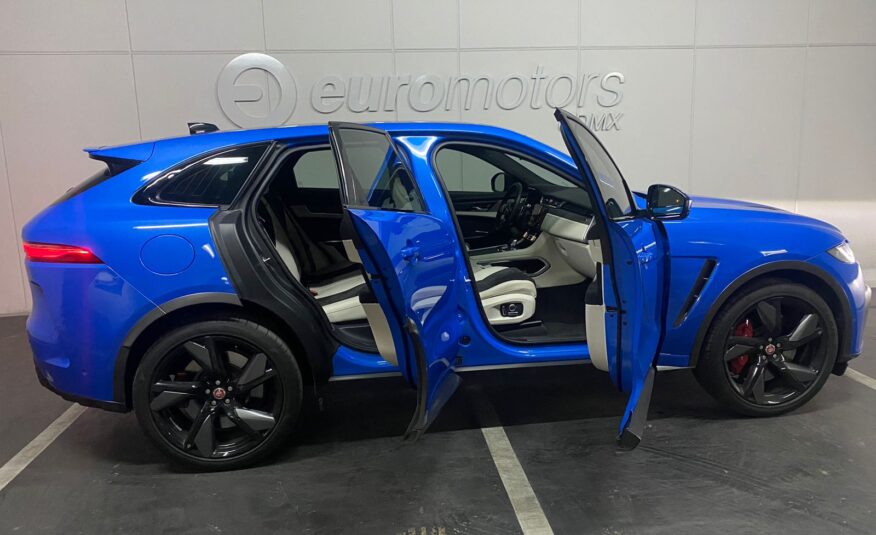 Jaguar F-Pace SVR 2021